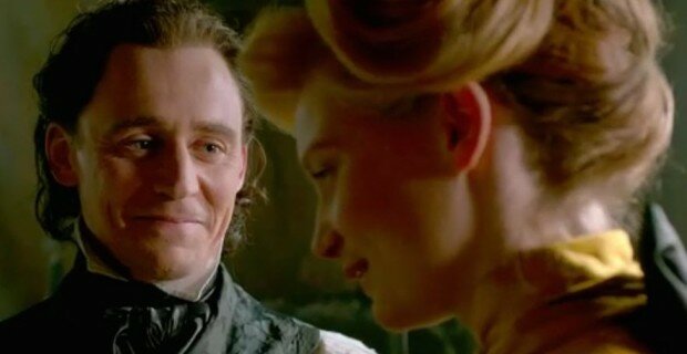 Creepy ass trailer for Crimson Peak